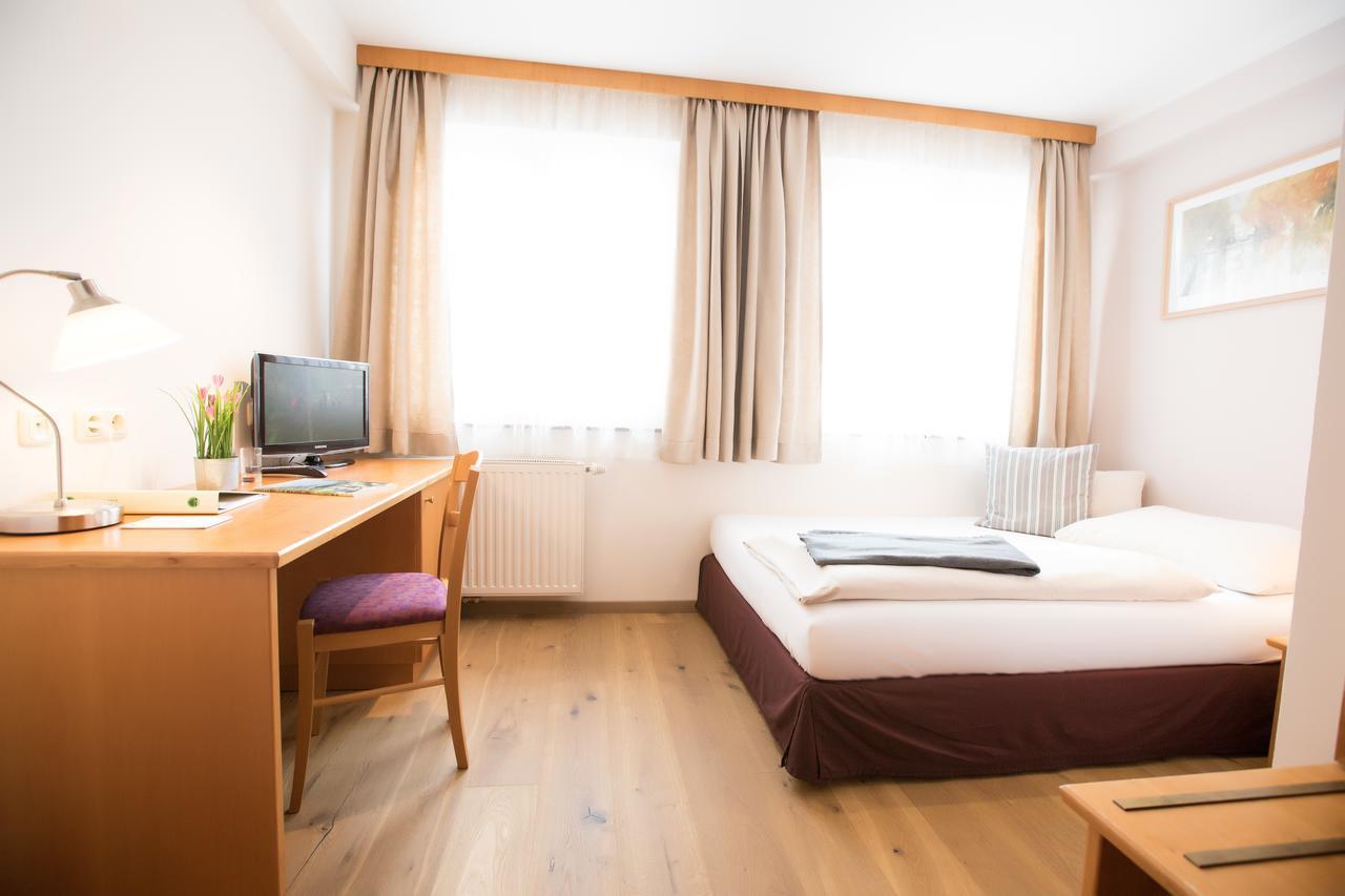 Hotel Moserwirt Bad Goisern Kültér fotó